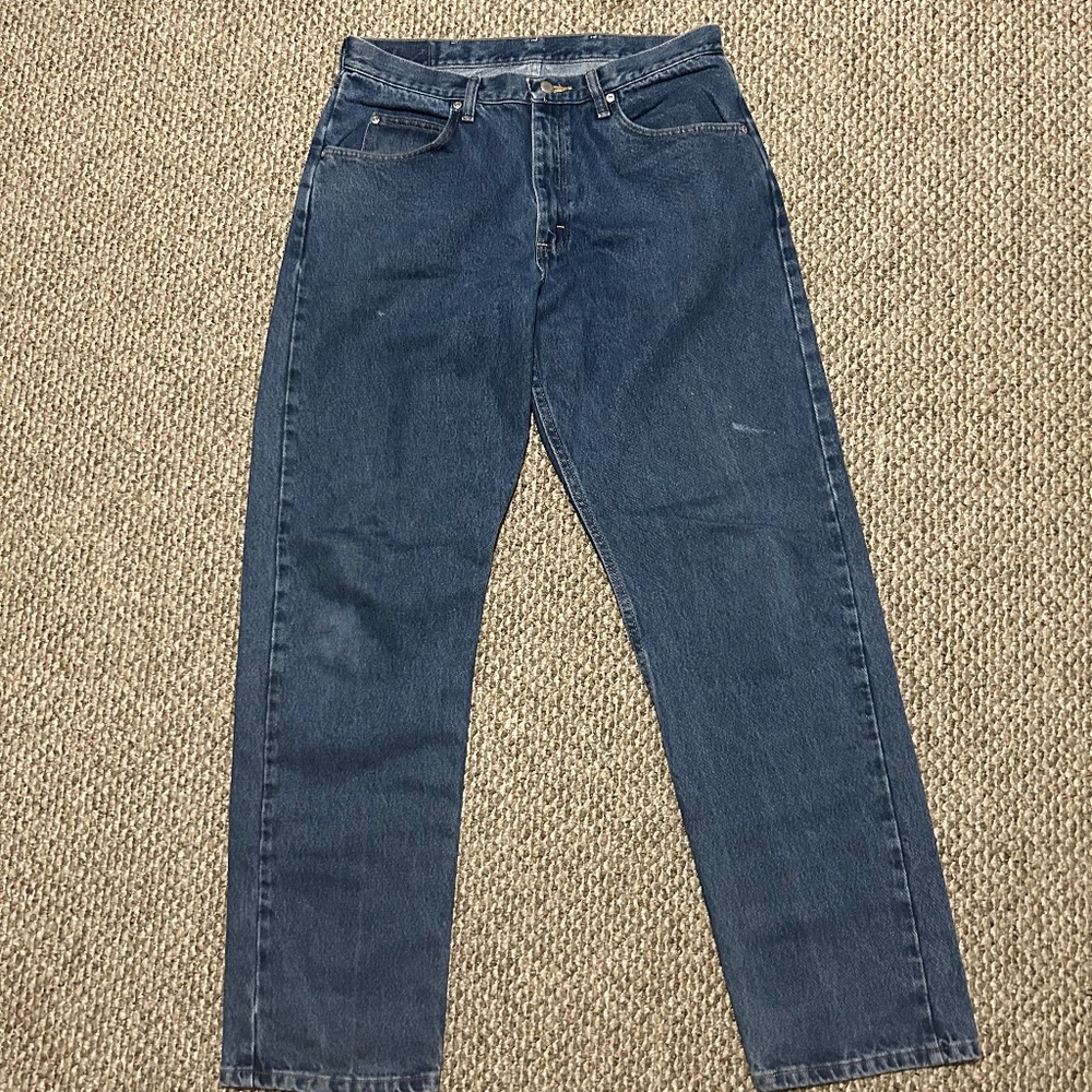 Men's Wrangler relaxed fit jeans